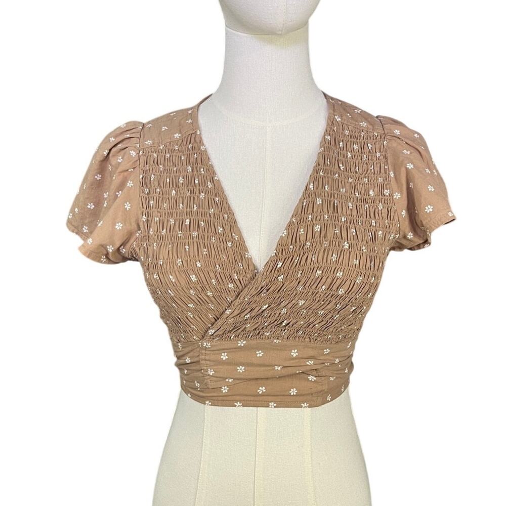 American Eagle Smocked Wrap Crop Top Medium Tan Floral Cottagecore